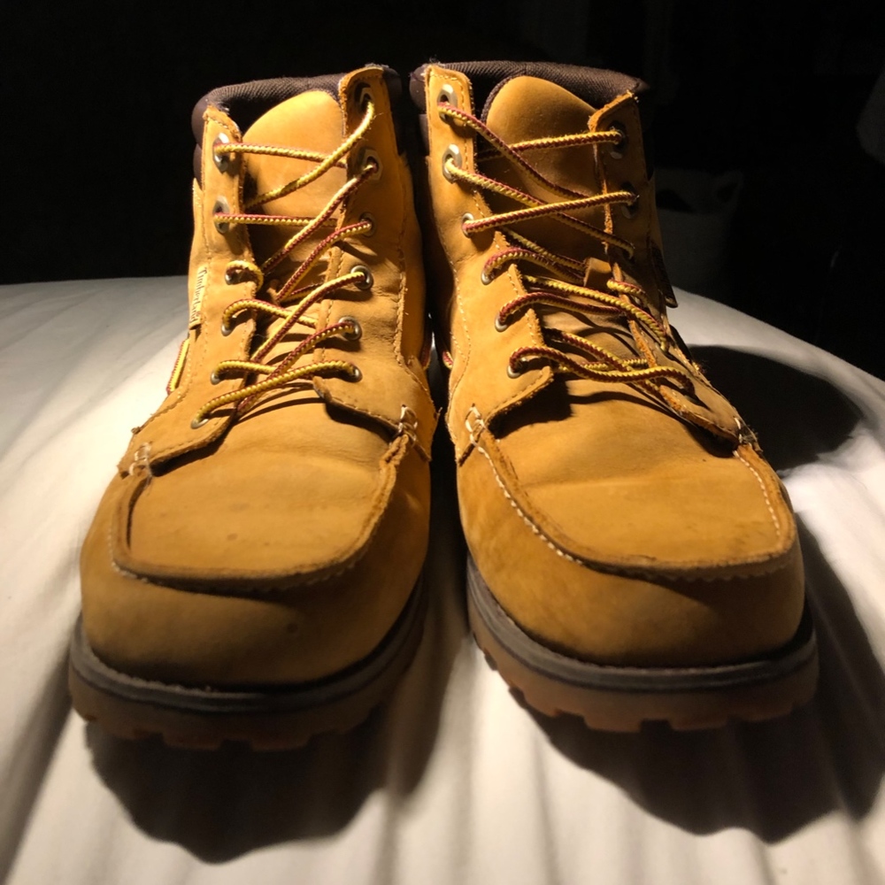 Timberland Wheat Boots Moccasin Toe Size 8